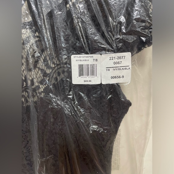 B. Smart dress 7/8 - Picture 4 of 12